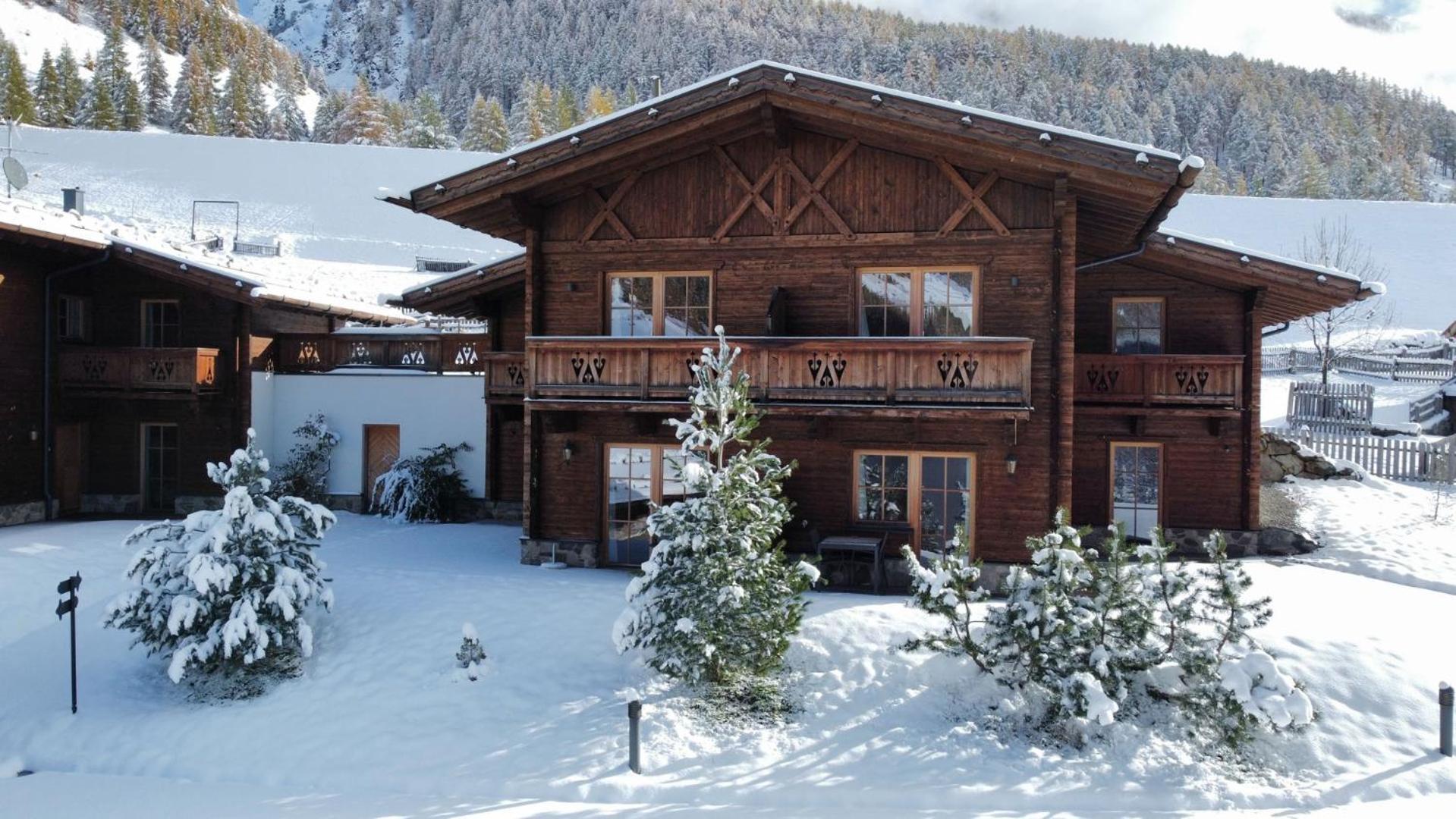 Hotel & Chalets Edelweiss Madonna  Zewnętrze zdjęcie